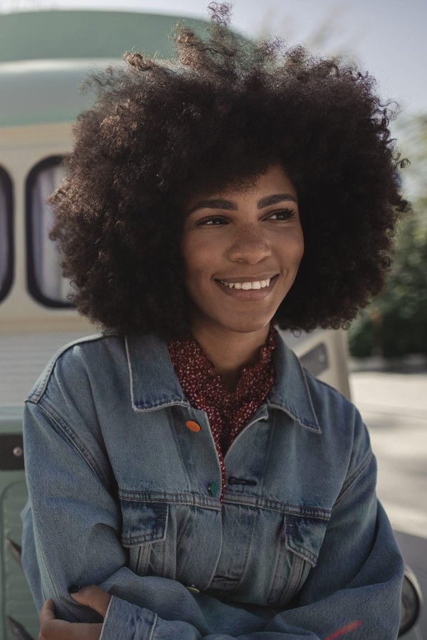 What are the best ways to wear a denim jacket?